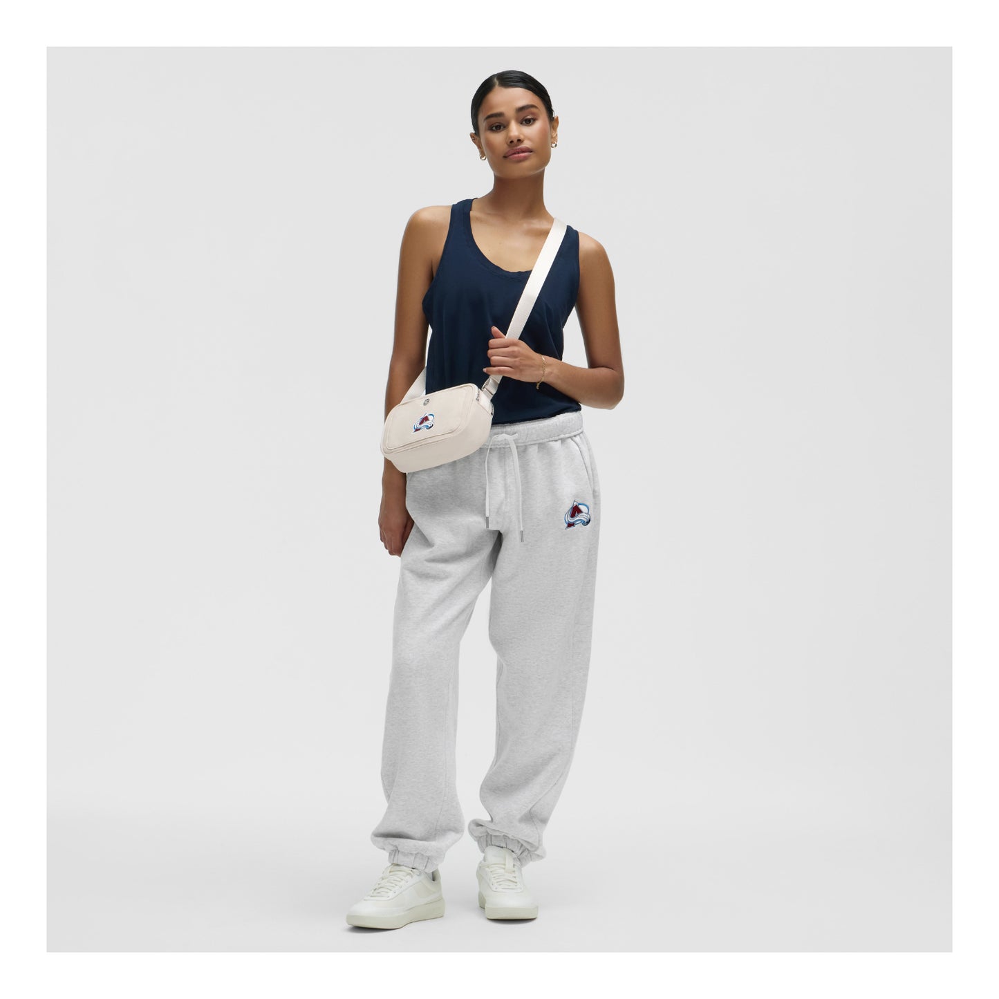 Colorado Avalanche lululemon Crossbody Camera Bag